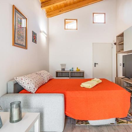 Casenuove Viletta Indipendente A 10 Min Da Parma Case Nuove  Exterior photo
